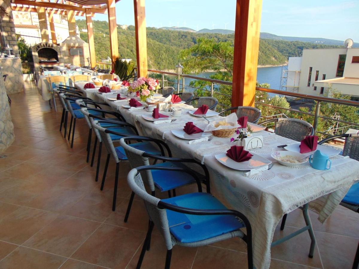Appartement Vila Vito à Dobra Voda Extérieur photo