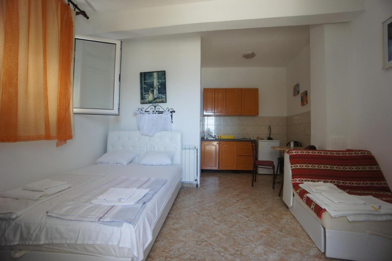 Appartement Vila Vito à Dobra Voda Extérieur photo